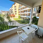 Royal Sun - Sunny Cove Apartment *