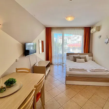 Apartment Royal Sun - Sunny Cove Slantschew brjag