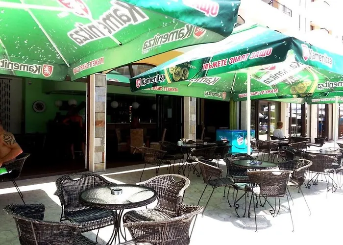 Royal Sun - Sunny Cove