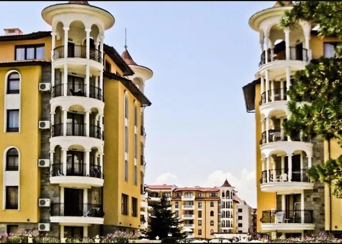 Royal Sun - Sunny Cove Slantchev Briag